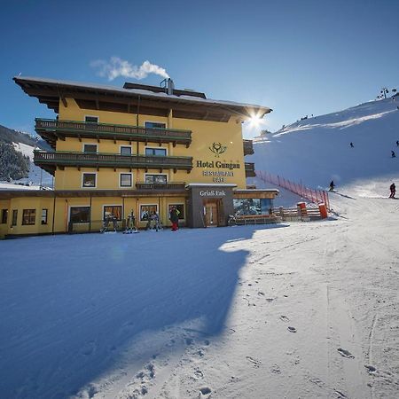 Hotel Gungau ザールバッハ・ヒンターグレム エクステリア 写真