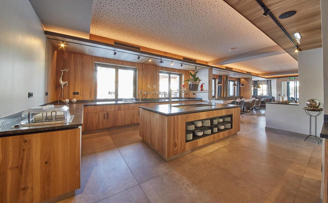 Hotel Gungau ザールバッハ・ヒンターグレム エクステリア 写真